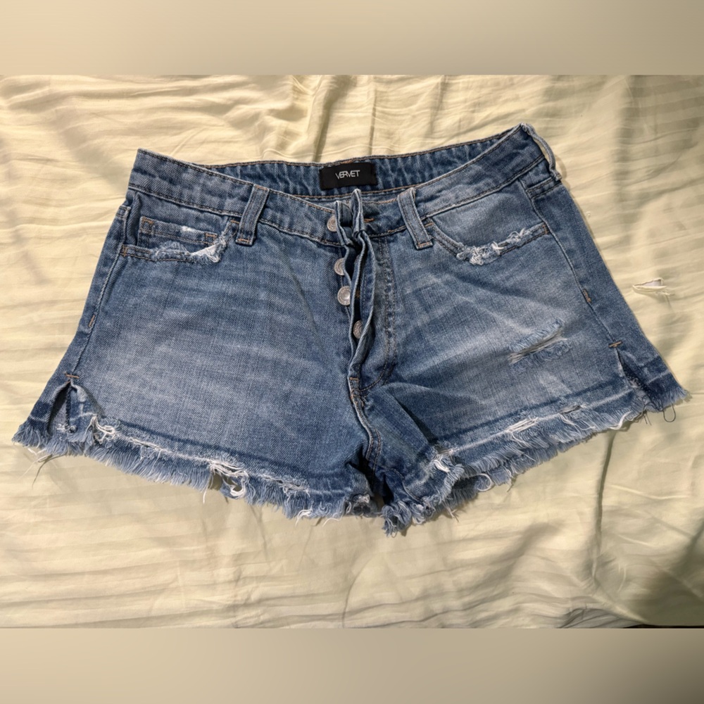 Vervet jean shorts in good condition